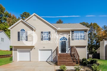 3639 Mosswood Ln Rex, GA 30273